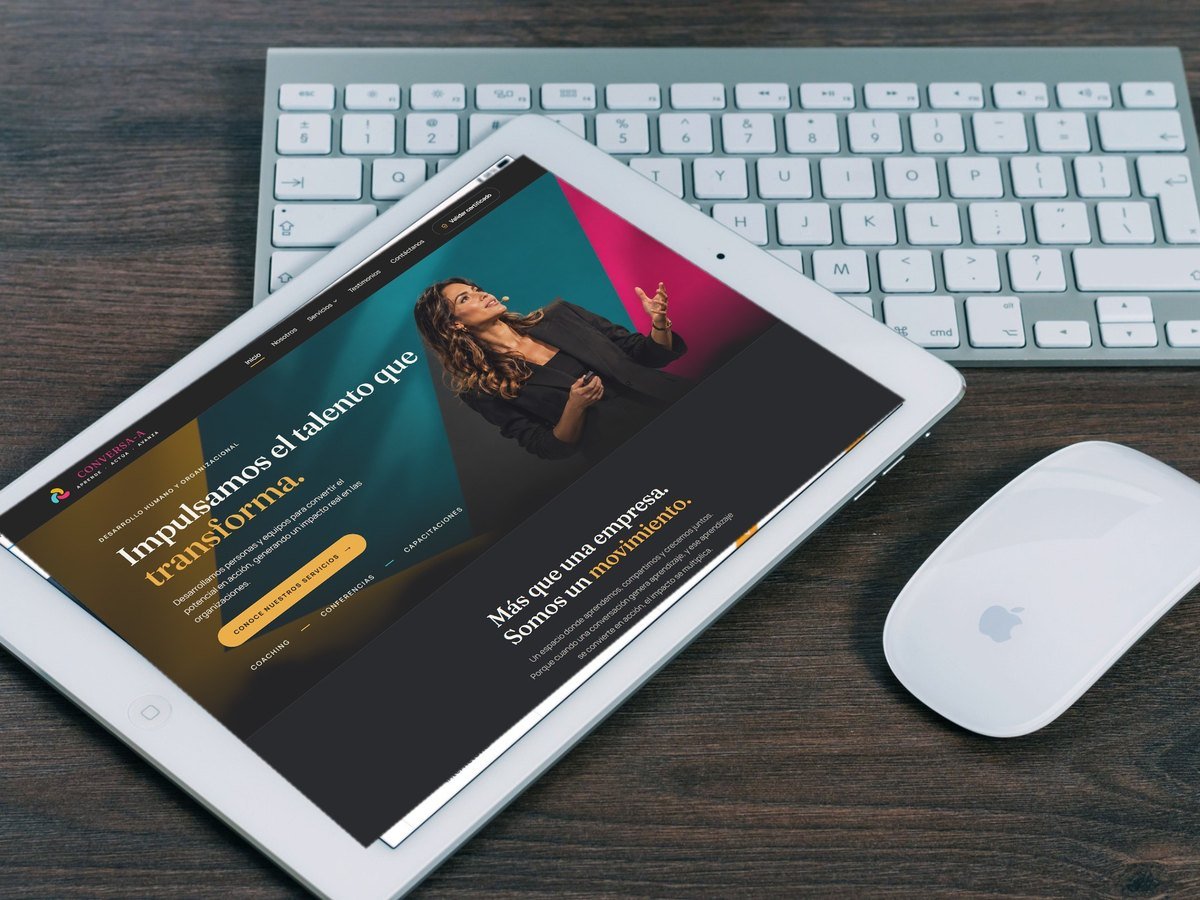 Página web de CONVERSA-A en una tablet